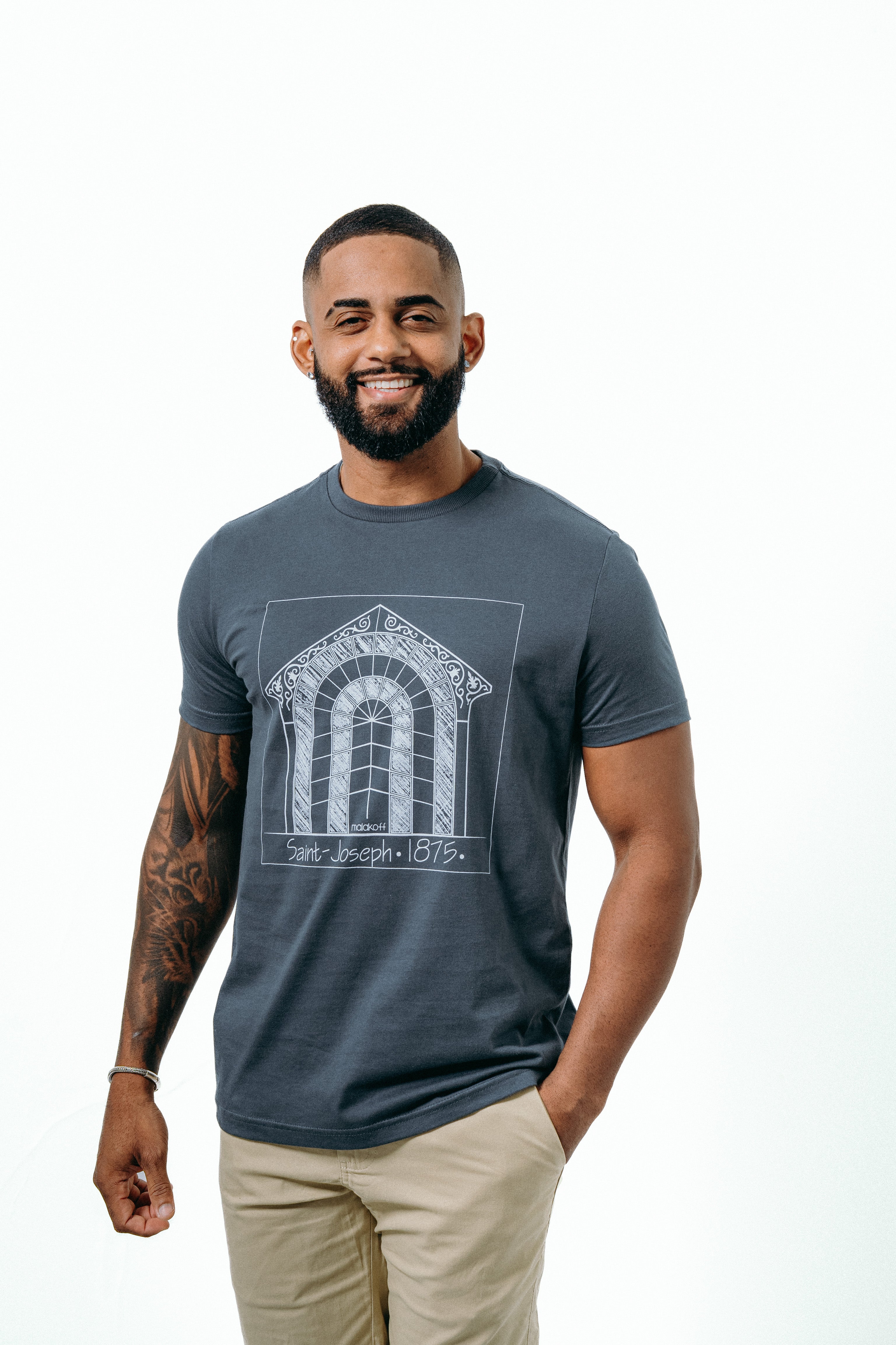 T-SHIRT MASCULINA MERCADO DE SÃO JOSÉ