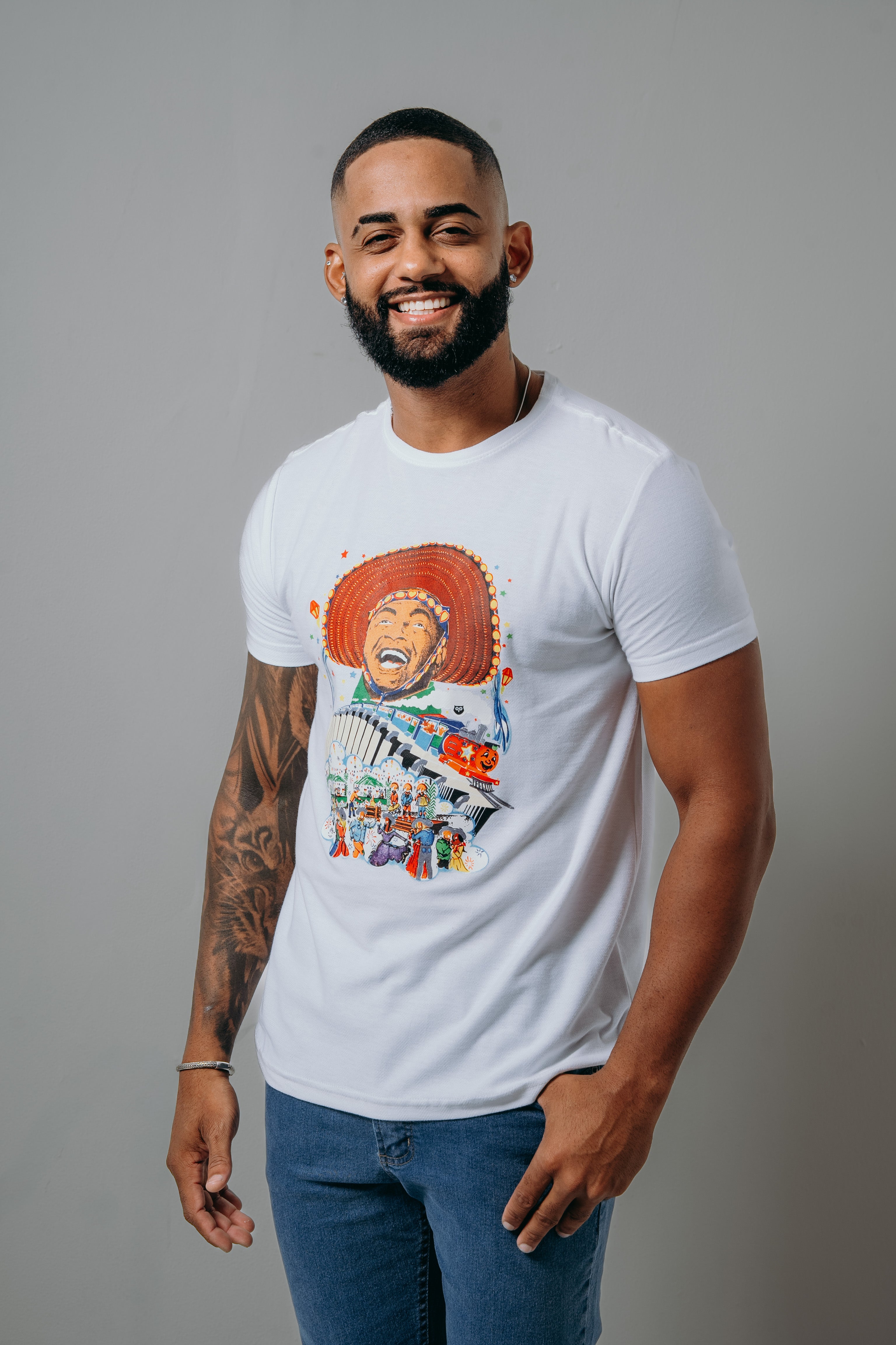 T-SHIRT MASCULINA LUIS GONZAGA