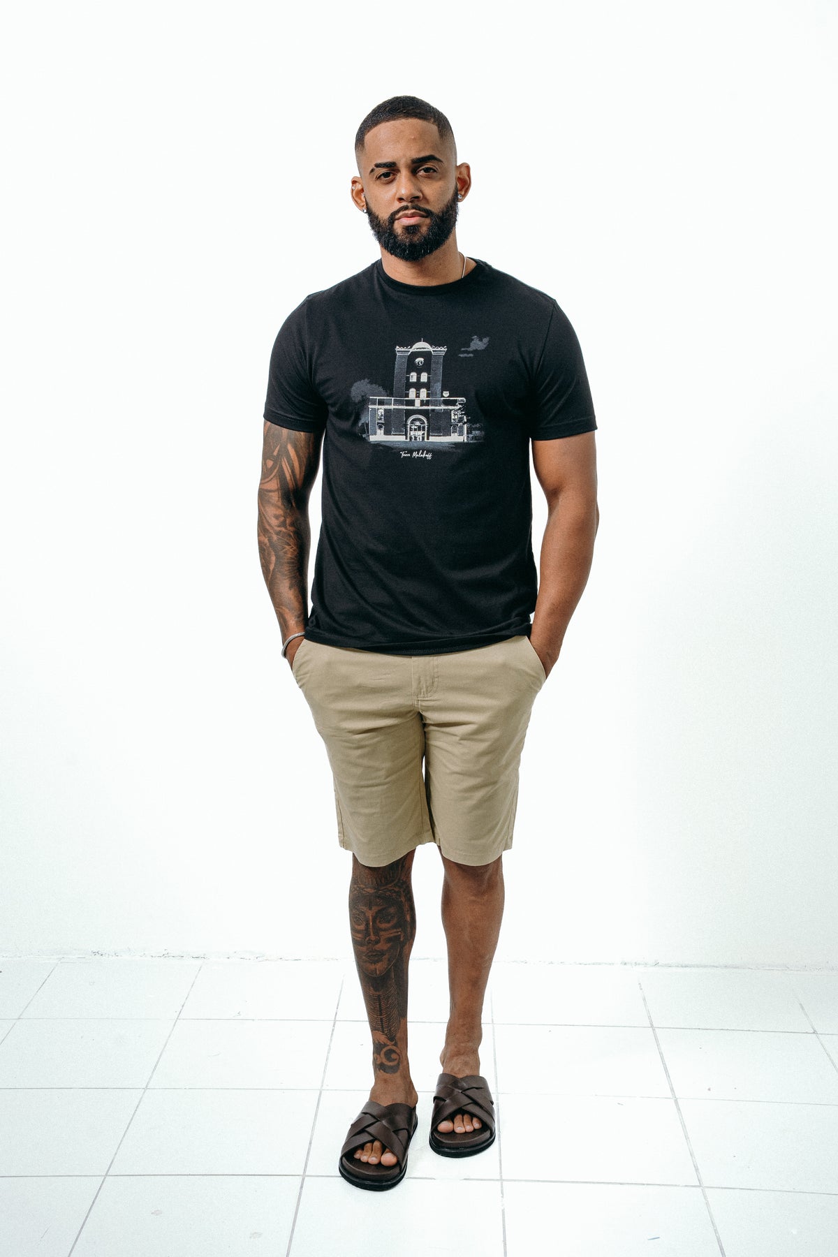 T-SHIRT MASCULINA TORRE MALAKOFF
