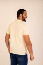 POLO GOLA V TEXTURIZADA SEM BOTÃO