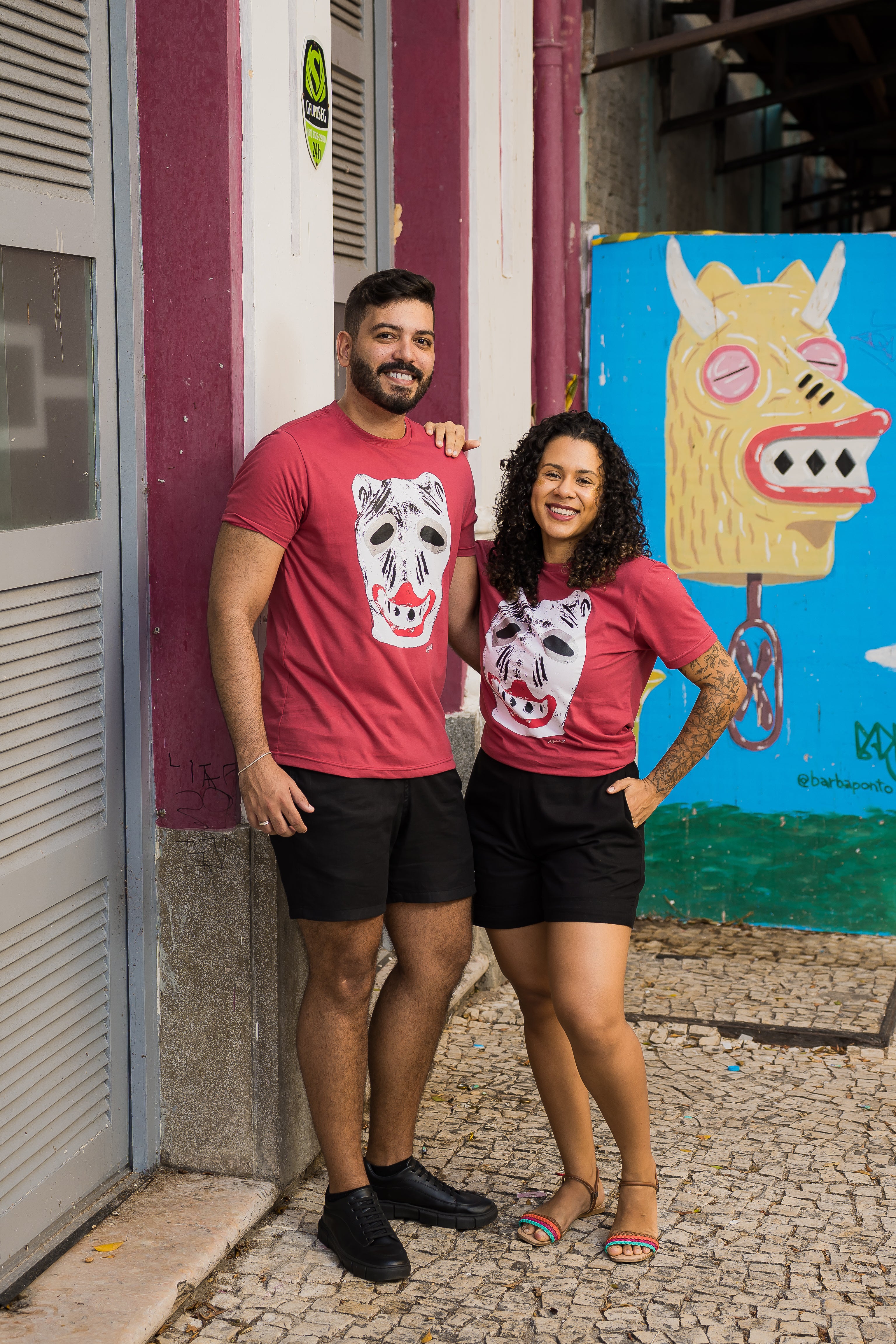 T-SHIRT MASCULINA LA URSA